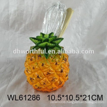 2016 most popular handpainting pineapple design ceramic utensil holder